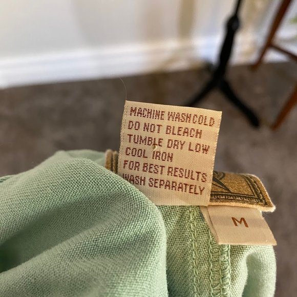 A.M.I ~ Mint Green Distressed Jumper ~ Size M - Picture 8 of 8